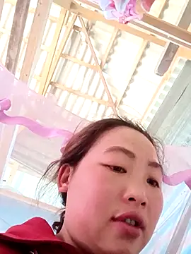 PhamPhung online show from November 27, 6:15 am