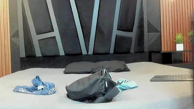 marco garciia  online show from November 13, 11:14 pm