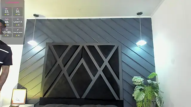 marco garciia  online show from November 29, 11:08 pm