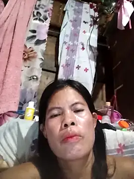 Riding69Girl online show from September 24, 5:22 am