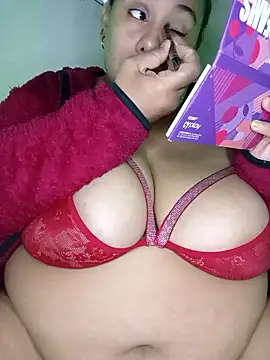 luzdanna online show from January 8, 10:45 pm