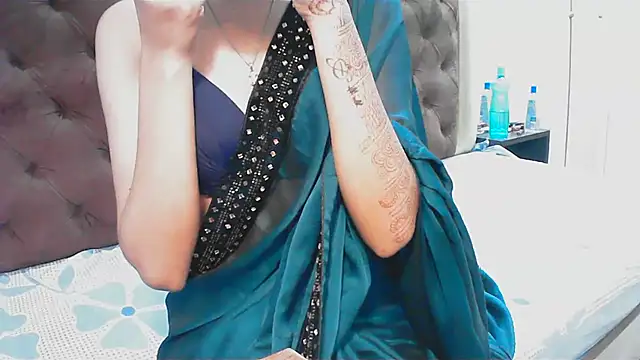 elize   online show from November 15, 5:16 am