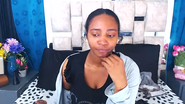 AmbarSmit online show from September 18, 4:25 am