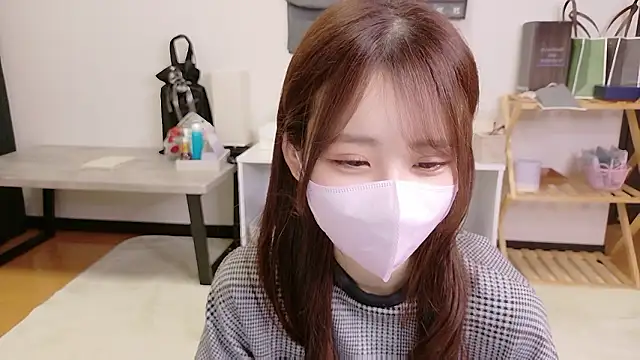 Ema o0 chan online show from November 18, 6:18 am