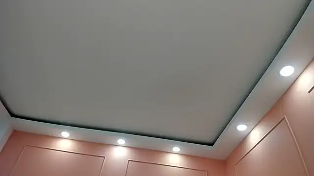 julieta rosee online show from September 15, 10:43 pm