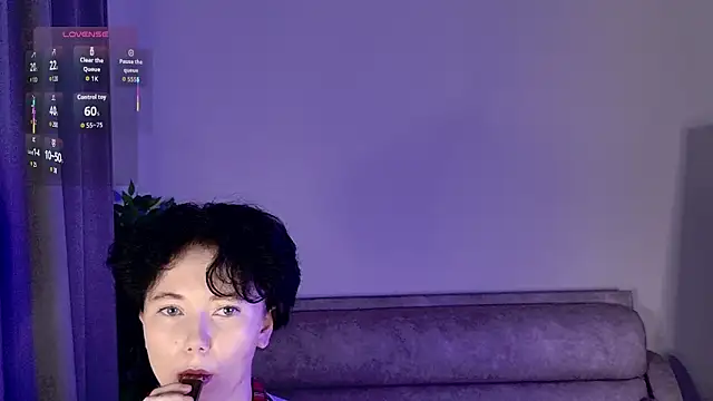 RinaShy online show from September 19, 5:20 am