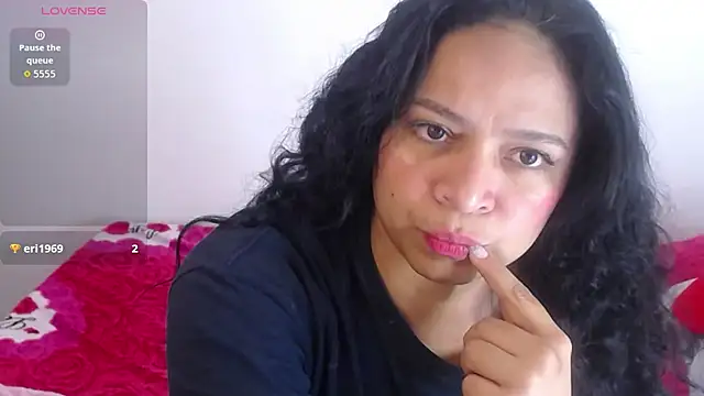 Snapshot of Sara_cute92 chatting on November 27, 9:28 pm Sara cute92 online show from November 27, 9:28 pm