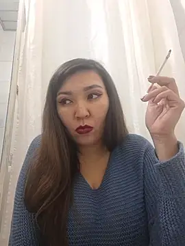 Snapshot of HellaWerlous chatting on January 18, 4:55 pm HellaWerlous online show from January 18, 4:55 pm