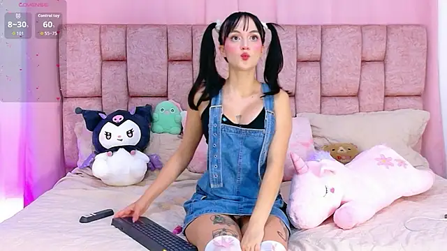 LolaYun online show from January 8, 12:29 pm