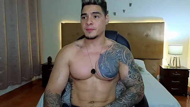 Snapshot of Steven_Velez chatting on September 25, 11:30 pm Steven Velez online show from September 25, 11:30 pm