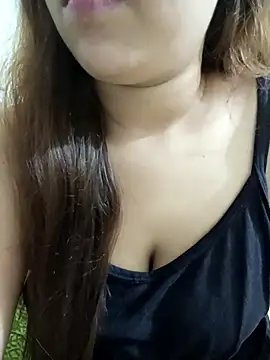 Snapshot of loving_candy chatting on September 11, 7:52 am loving candy online show from September 11, 7:52 am