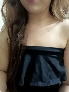 Snapshot of loving_candy chatting on September 14, 7:29 am loving candy online show from September 14, 7:29 am