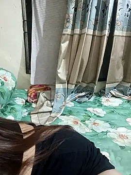 Snapshot of loving_candy chatting on February 4, 6:47 pm loving candy online show from February 4, 6:47 pm