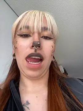 Sallem Pink online show from October 29, 7:37 pm