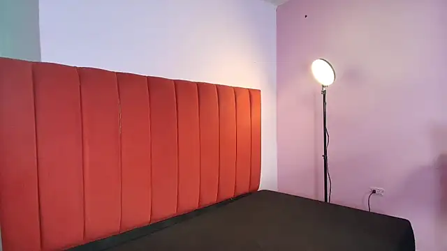 Bunny Petit online show from September 26, 10:52 am