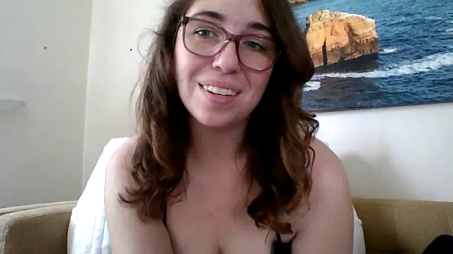 sweetsocalgirl online show from April 12, 7:19 pm