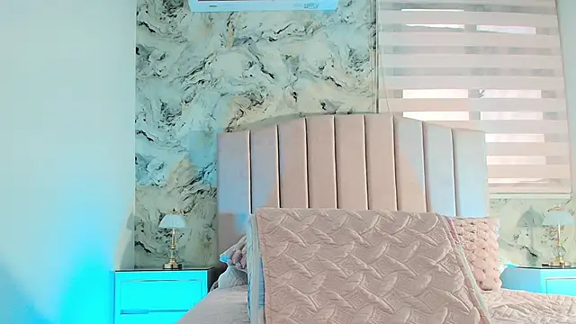 cataleya ebony  online show from November 12, 7:13 pm