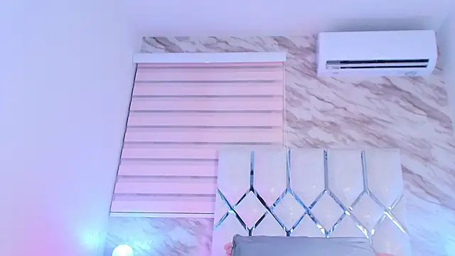 cataleya ebony  online show from December 4, 3:05 am