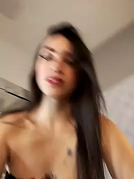 Snapshot of MeganHoffmaan chatting on November 4, 7:57 pm MeganHoffmaan online show from November 4, 7:57 pm