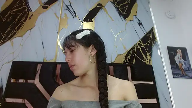 malejahotcs01 online show from September 9, 1:21 pm