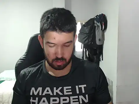 Axel11113 online show from December 2, 2:17 am