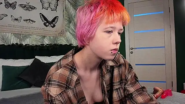 CarolineRichter online show from December 5, 12:41 am