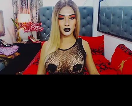 Snapshot of Mistress4fun chatting on June 30, 3:57 pm Mistress4fun online show from June 30, 3:57 pm
