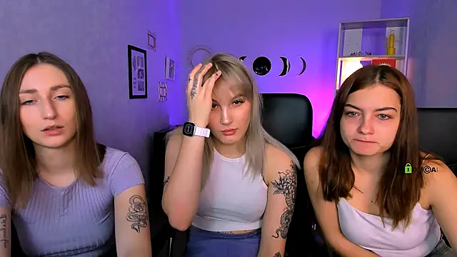 eva smiith  online show from December 5, 6:44 am