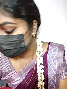 Snapshot of Tamil_Princess12 chatting on June 23, 7:12 pm Tamil Princess12 online show from June 23, 7:12 pm