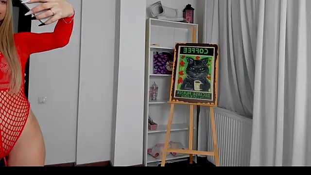 Peachie99 online show from October 19, 8:31 pm