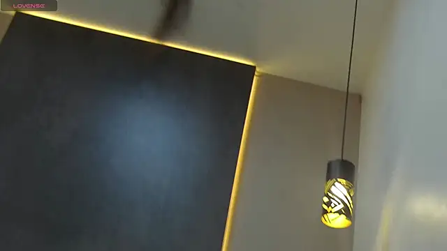 RiriiBrunette   online show from April 7, 3:23 pm