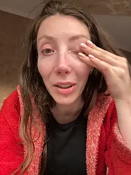 HellaryTourent online show from October 29, 7:26 pm