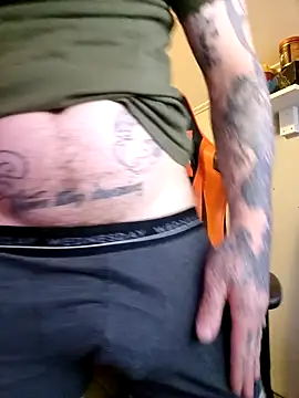 WTCMclovin online show from February 27, 5:13 pm