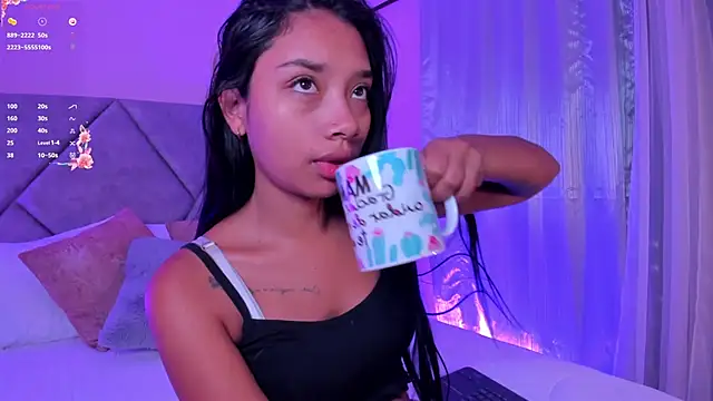 MissPocahontass online show from September 25, 11:47 am