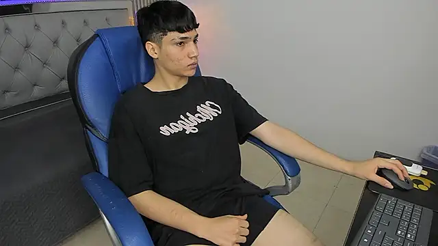 SamBlack  online show from March 23, 1:04 pm