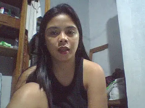 sweet heaven00 online show from March 12, 4:24 pm