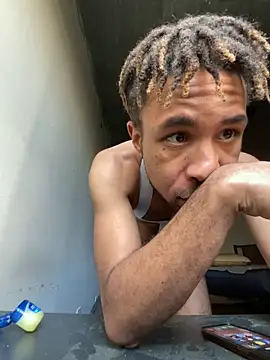 Snapshot of Orgazmic007 chatting on March 27, 1:33 pm Orgazmic007 online show from March 27, 1:33 pm