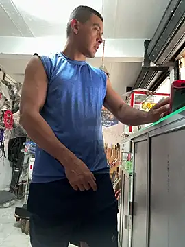 Snapshot of Terra-22cm chatting on January 14, 2:01 pm Terra-22cm online show from January 14, 2:01 pm