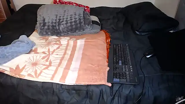 SpicyExi online show from July 6, 4:42 am