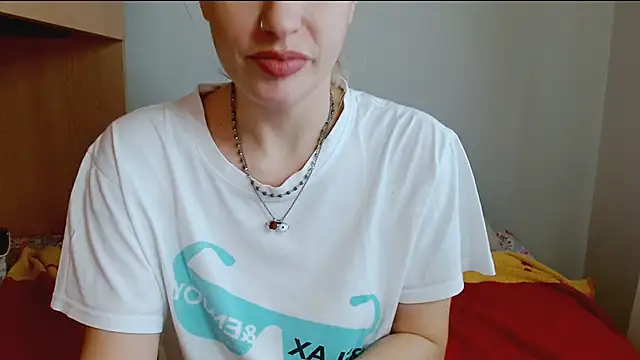 SatinQueen90 online show from November 15, 10:45 am