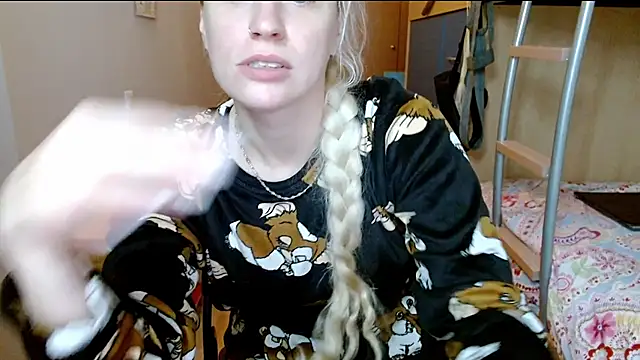 SatinQueen90 online show from November 21, 8:35 am