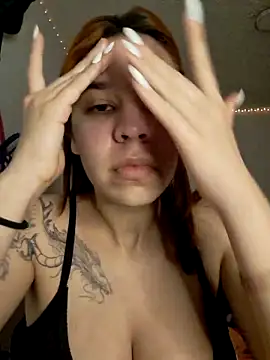 Snapshot of -Miaa_ chatting on September 17, 11:56 am -Miaa online show from September 17, 11:56 am