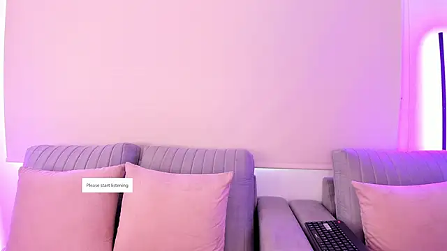 Snapshot of Lilily_lv chatting on February 17, 1:18 pm Lilily lv online show from February 17, 1:18 pm