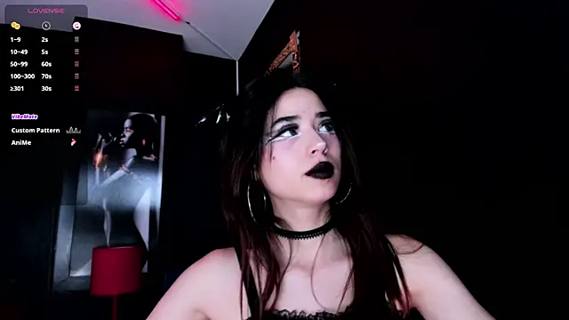 Snapshot of Nyx_Moon chatting on May 7, 8:58 pm Nyx Moon online show from May 7, 8:58 pm