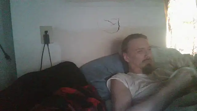 dandonn online show from April 25, 4:04 pm