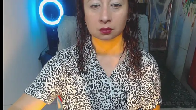 Milf Valeria online show from November 20, 2:28 pm