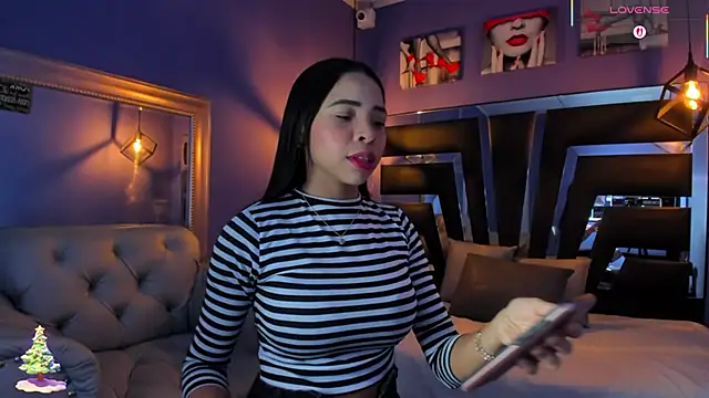 anne-brown13 online show from December 4, 1:42 pm