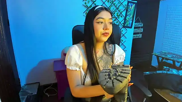 Keyla Cutte online show from October 17, 2:48 am