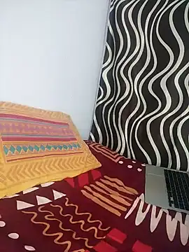 Sweetfucker  online show from November 16, 8:20 am