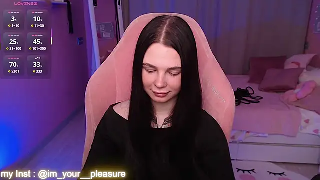 Michela Fruet online show from March 1, 1:07 am